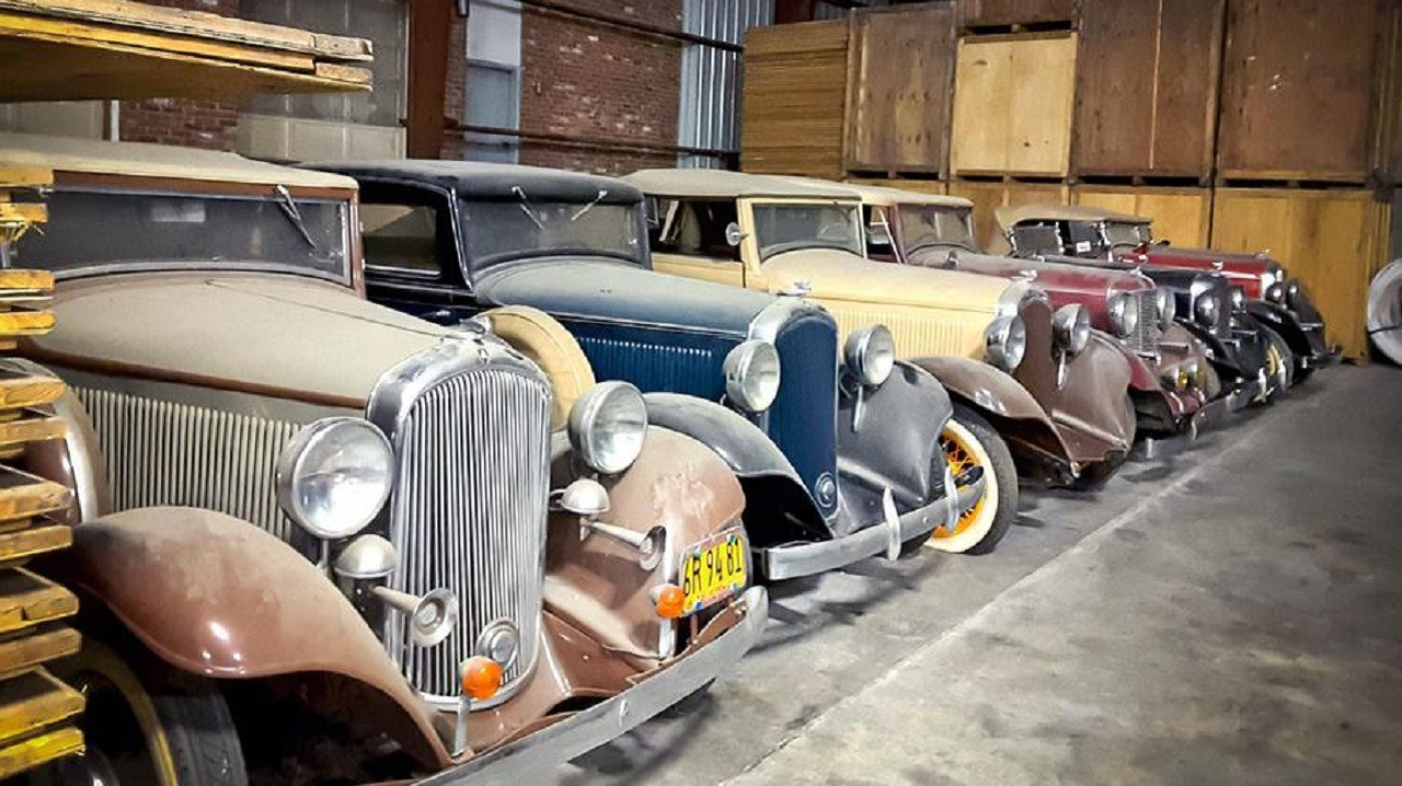 На аукционе продадут тайную коллекцию ретро-авто Plymouth